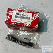 Cargar imagen en el visor de la galería, 04311-60042 CYLINDER KIT, CLUTCH MASTER, toyota,
