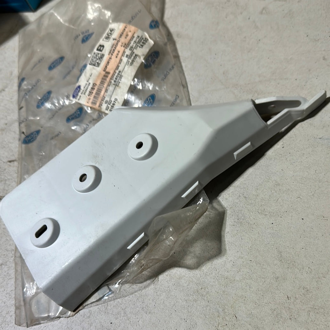 Bracket - Bumper Mounting: 1151810 FORD