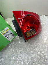 Cargar imagen en el visor de la galería, VALEO Piloto posterior ORIGINAL PART 043928 | SEAT, EXEO (3R2), 1.6
