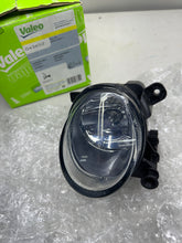 Load image into Gallery viewer, VALEO Faro antiniebla FOGSTAR 043652 | AUDI | SEAT | VW
