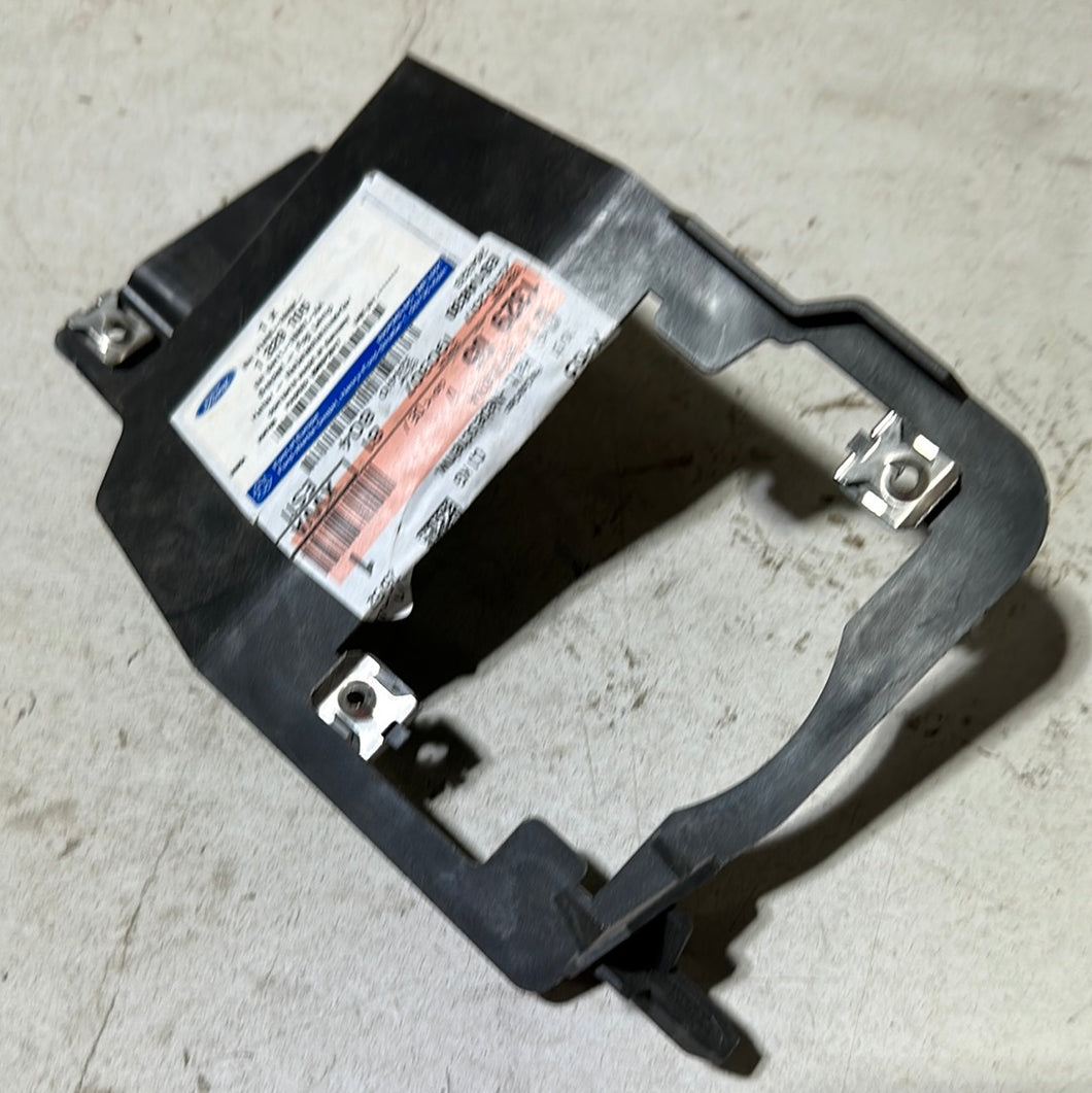 Bracket - Fog Lamp: 1329105 FORD