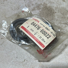 Laden Sie das Bild in den Galerie-Viewer, 04476-60022; Toyota
