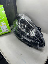 Cargar imagen en el visor de la galería, VALEO Faro principal ORIGINAL PART 044048 | RENAULT, CLIO III (BR0/1, CR0/1), 1.2 16V
