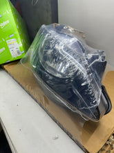 Load image into Gallery viewer, VALEO Faro principal ORIGINAL PART 043813 | SEAT, IBIZA IV (6J5, 6P1), 1.2
