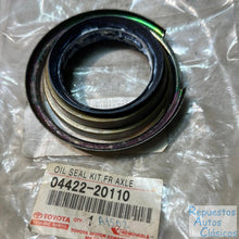 Cargar imagen en el visor de la galería, 04422-20110 SEAL KIT, FRONT AXLE OIL, RH, toyota,
