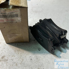 Laden Sie das Bild in den Galerie-Viewer, Repuesto Original 04465-02061 para Toyota Clásicos
