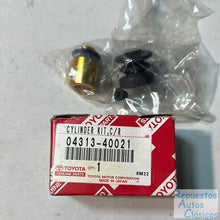 Cargar imagen en el visor de la galería, 04313-40021 CYLINDER KIT, CLUTCH RELEASE, toyota,
