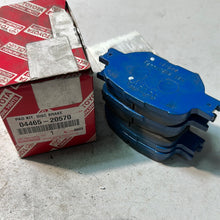 Cargar imagen en el visor de la galería, Repuesto Original 04465-20570 para Toyota - Calidad y Rendimiento Garantizados
