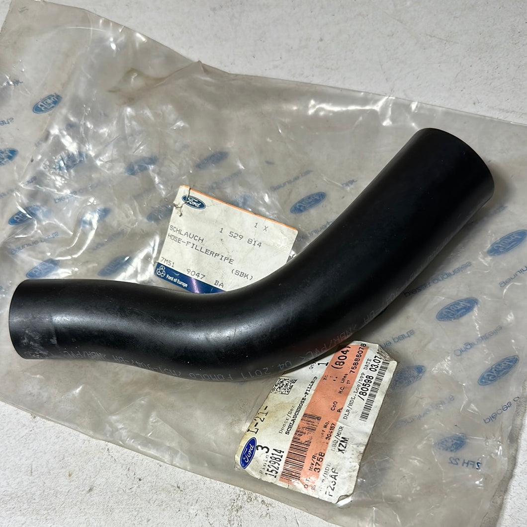 [Hose - Filler Pipe: 1529814]