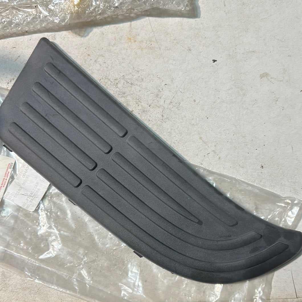 52163-35030 Plate, Rear Bumper, Rh, Toyota, – Repuestosautosclasicos