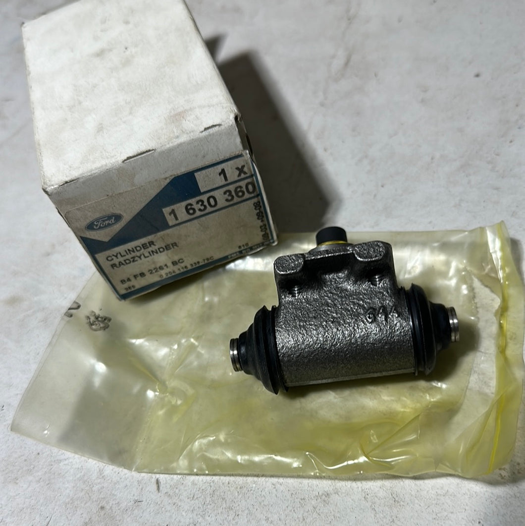 Cylinder Assy - Wheel: 1630360 FORD