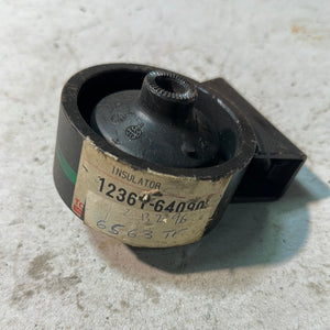 12361-64090 INSULATOR, ENGINE MOUNTING, FRONT(FOR TRANSVERSE ENGINE), toyota,