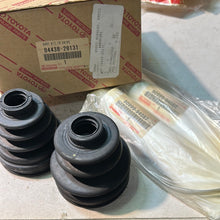 Load image into Gallery viewer, 04438-20131 BOOT KIT, FRONT DRIVE SHAFT, IN &amp; OUTBOARD, RH, toyota,
