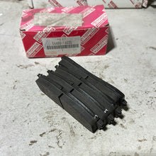 Cargar imagen en el visor de la galería, 04466-14030 PAD KIT, DISC BRAKE, REAR, toyota,
