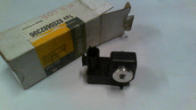 Cargar imagen en el visor de la galería, Sensor de Airbag Renault Megane II / 8200682396
