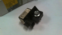 Cargar imagen en el visor de la galería, Sensor de Airbag Renault Megane II / 8200682396
