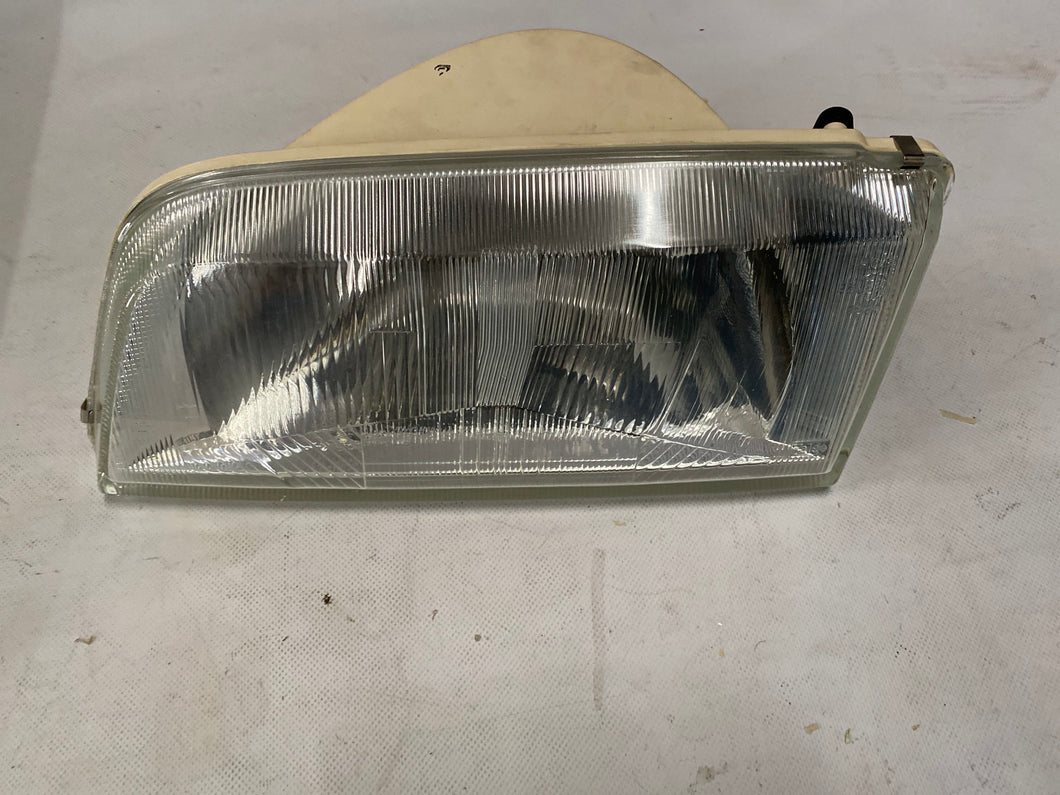 Left front headlight CITROEN ZX VALEO 084518 95656541