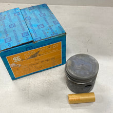 Load image into Gallery viewer, Piston Set FIAT 90433650 73mm
