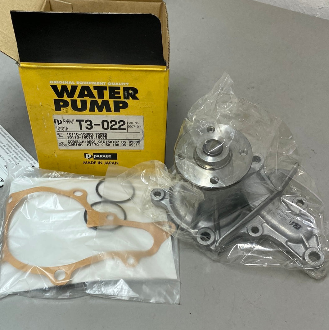 Water Pump TOYOTA COROLLA/CARINA II 16110-15080