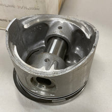 Cargar imagen en el visor de la galería, Piston Set AUSTIN 18698 STD
