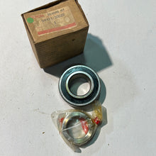 Load image into Gallery viewer, Repuesto 04421-30020: Rodamiento para Eje Trasero Toyota
