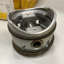 Load image into Gallery viewer, Piston Set AUSTIN 16204+.040”/1.016mm
