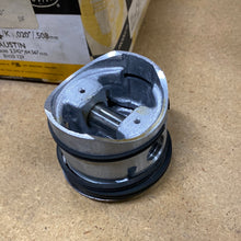 Cargar imagen en el visor de la galería, Piston Set 16204 + .020”/.508mm AUSTIN
