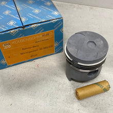 Load image into Gallery viewer, Piston Set MERCEDES-BENZ 90989600 87mm
