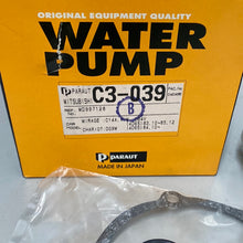 Load image into Gallery viewer, Water Pump MD997128
