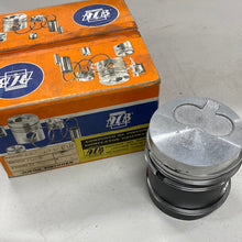 Cargar imagen en el visor de la galería, Piston Set BMC 1,5L 730801+.040”
