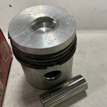 Cargar imagen en el visor de la galería, Piston Set LOMBARDINI 7472.1 75mm
