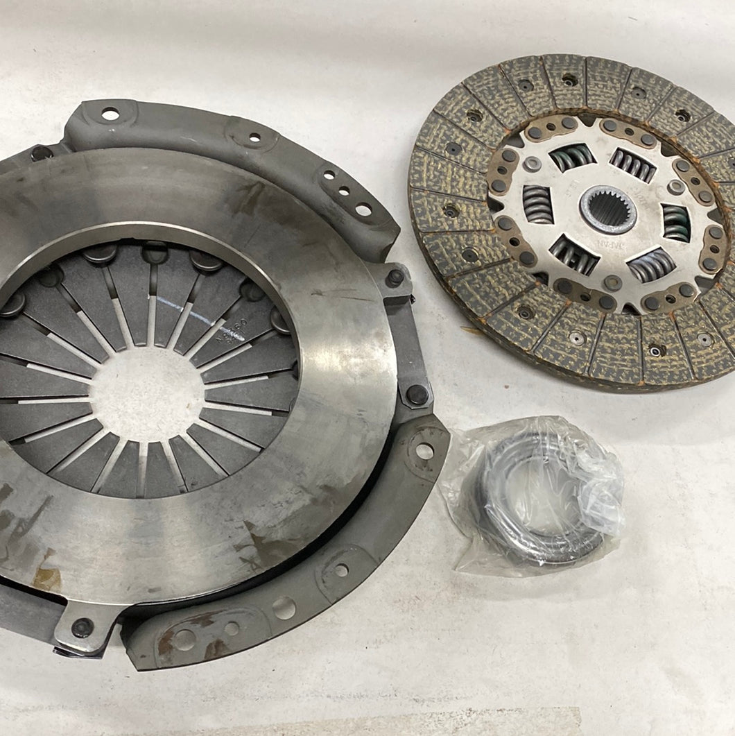 Clutch Kit NISSAN Urban 2.3D PARAUT VCK-2413-91