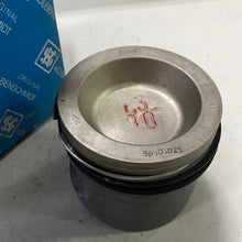 Load image into Gallery viewer, Piston Set VOLKSWAGEN 90932600 75,010m
