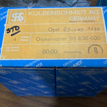 Laden Sie das Bild in den Galerie-Viewer, Kolbensatz OPEL 93636600 80mm
